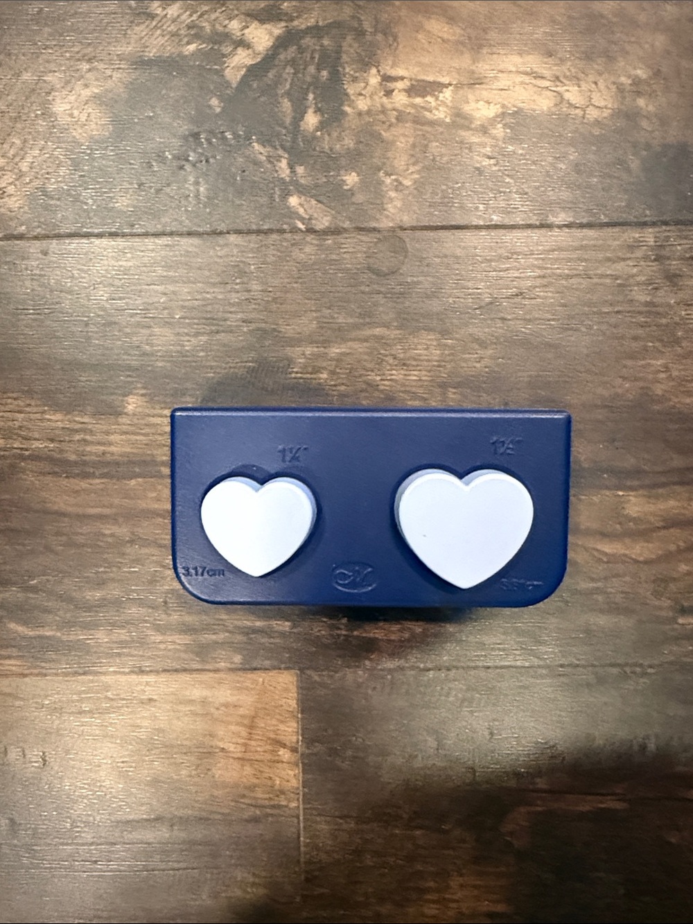 Creative Memories Navy Blue Double Heart Paper Punch with White Hearts